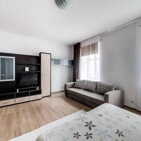 Apartment In The Center Of "Opera" ลวีฟ ภายนอก รูปภาพ