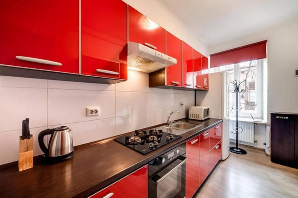 Apartment In The Center Of "Opera" ลวีฟ ภายนอก รูปภาพ